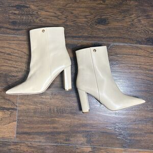 Tory Burch Women's Cream Pointed-Toe Leather Ankle Boots